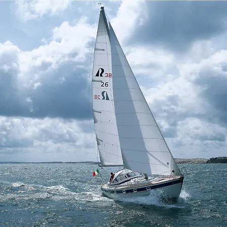 One Day Sailing Tour San Teodoro Sardinia Hotel en barco Puntaldia